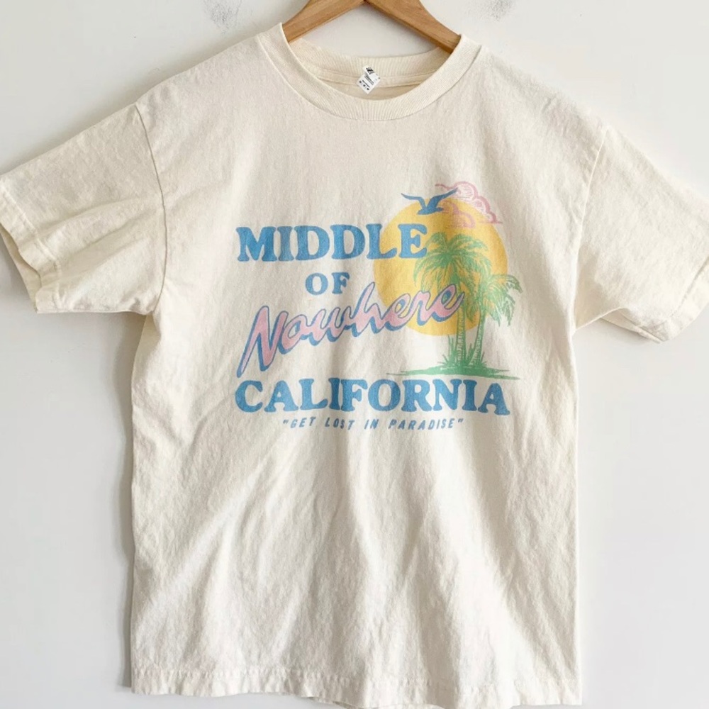 California Lost In Paradise T Shirt Medium & Large